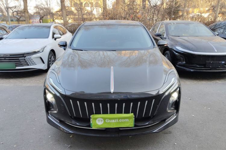 Used Hongqi E-QM5 2024 610 km PLUS
