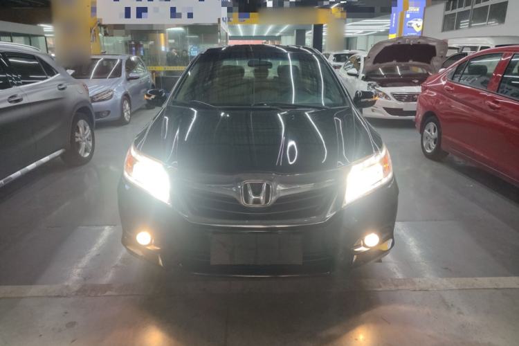 Used Honda Crider 2013 1.8L automatic luxury edition