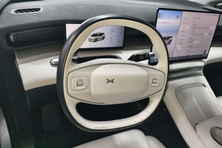 Used XPeng X9 2024 640 All-Wheel Drive High-Performance Max
