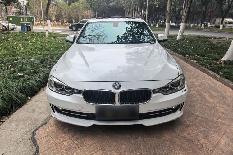 Used BMW 3 Series 2015 320Li Luxury Edition Fashion Model
