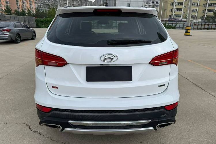 Used Hyundai Santa Fe 2013 2.4L Automatic 4x4 Prestige Edition
