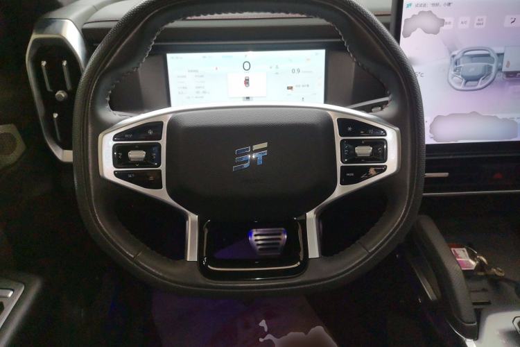 Used Jetour Traveler 2023 2.0T All-Wheel Drive Conquer PRO
