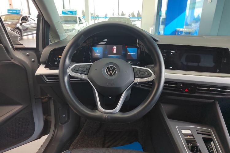 Used Volkswagen Golf 2023 Facelift 280TSI DSG Pro