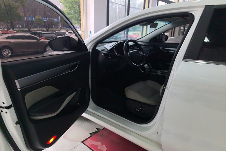 Used Geely Auto Binray 2018 14T CVT Binyi Edition
