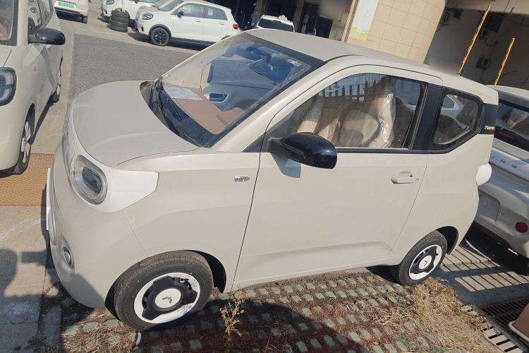 Used Wuling Hongguang MINIEV 2024 3rd Generation 215km Youth Edition
