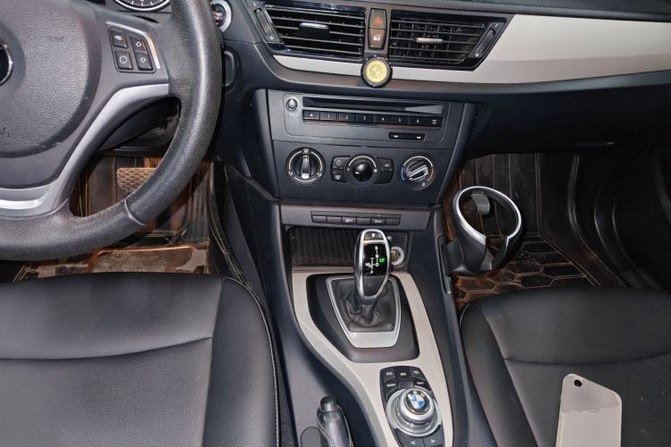 Used BMW X1 2014 sDrive18i Fashion Model
