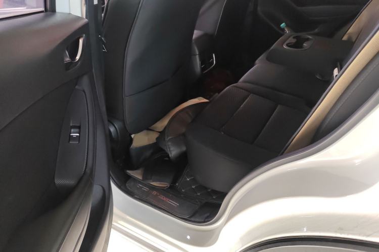 Used Mazda CX-5 2015 2.0L Automatic Two-Wheel Drive Urban Version
