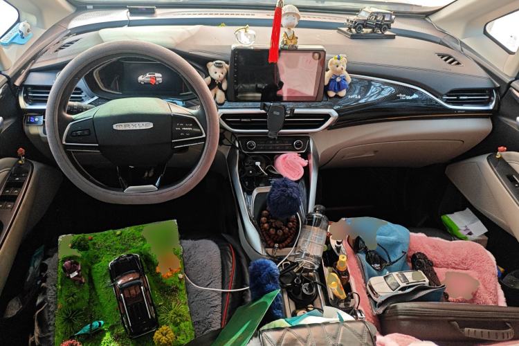 Used SAIC MAXUS G50 2022 1.5T Manual Touring A
