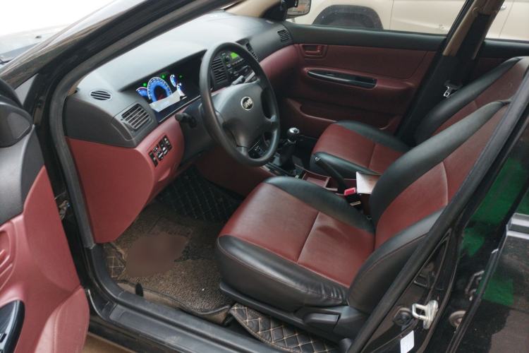 Used BYD F3 2012 Energy-Saving Edition 1.5L Manual Standard Model
