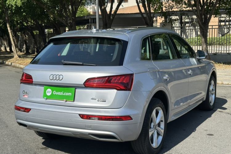 Used Audi Q5L 2018 40 TFSI Prestige Edition China VI Emission Standard

