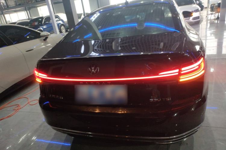 Used Volkswagen Passat 2022 330TSI Elite Edition Custom Version
