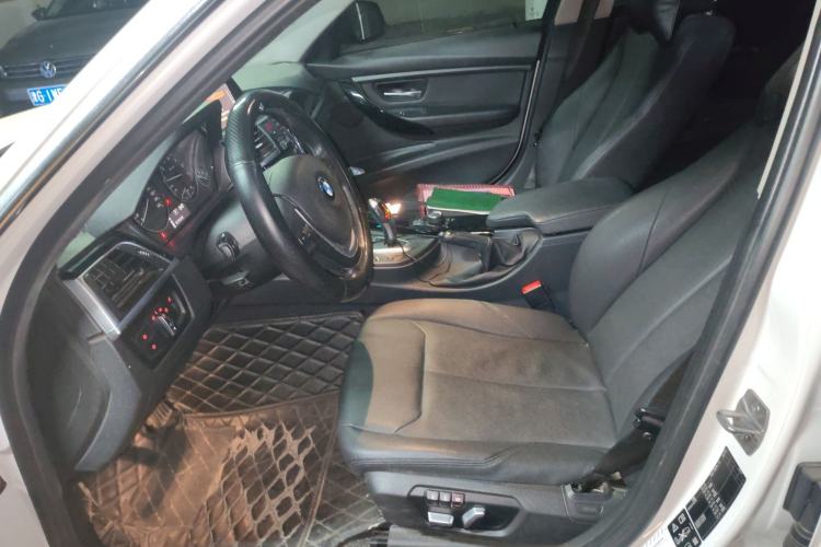 Used BMW 3 Series 2017 320Li xDrive Fashion Model
