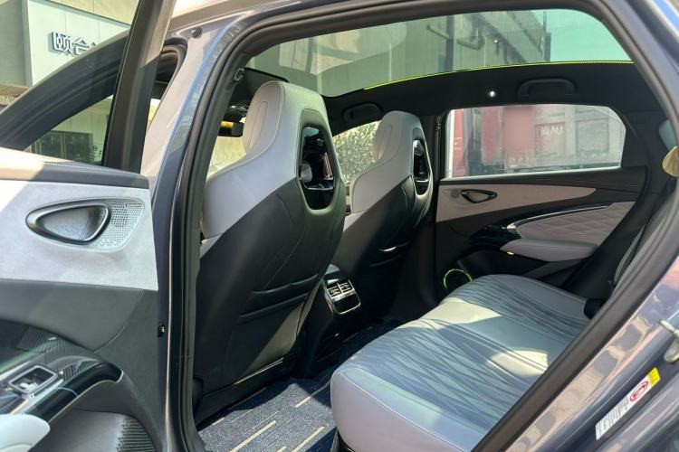 Used BYD Seal 2022 550 km Standard Range Rear-Wheel Drive Prestige Version
