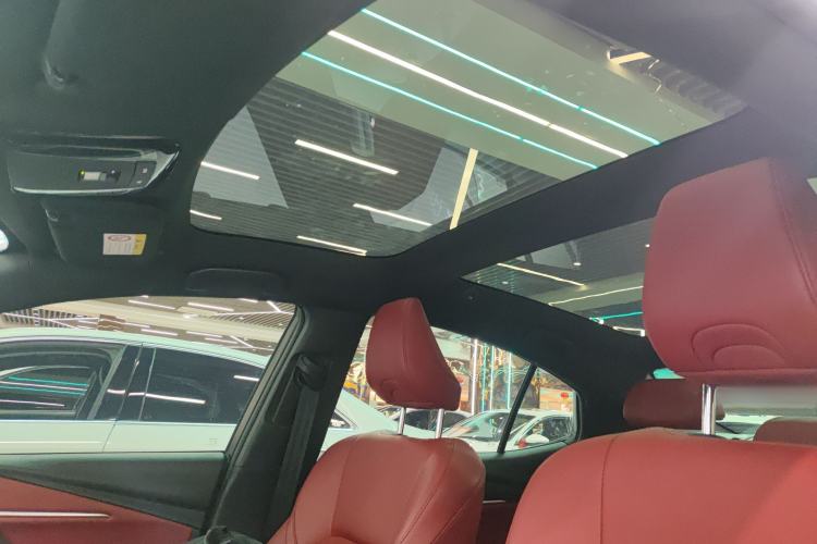 Used Toyota Camry 2024 Dual-Motor 2.0 HXS Sport Plus Edition