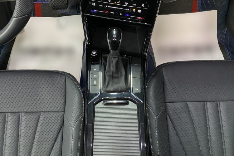 Used Volkswagen Passat 2025 Outstanding Model 330TSI Starry Elite Edition