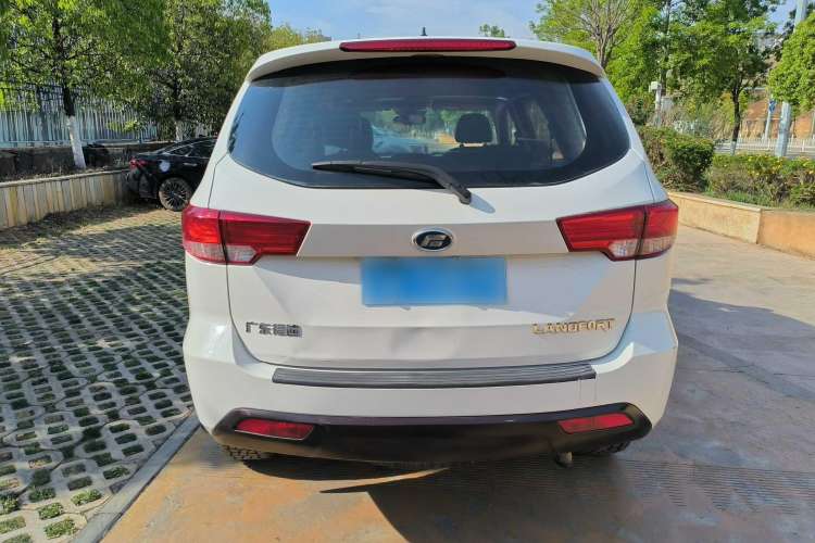 Used Foton Landfort 2016 2.4L Gasoline Two-Wheel Drive Elite Edition 5 Seats