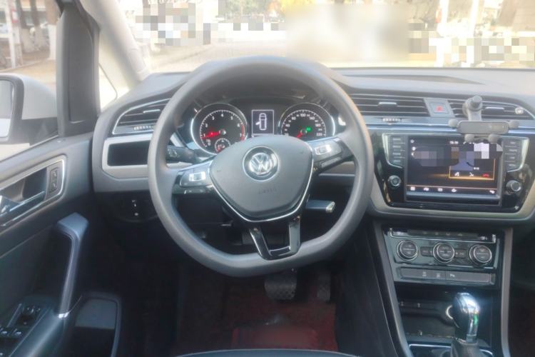 Used Volkswagen Touran 2018 Volkswagen Touran L 280TSI DSG Comfort Edition 7 Seats China V Emission Standard
