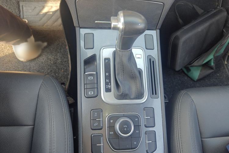 Used Haval H6 Coupe 2016 Blue Label 1.5T Automatic Two-Wheel Drive Urban Model
