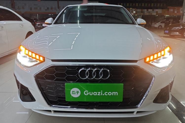 Used Audi A4L 2020 40 TFSI Luxury Dynamic Model
