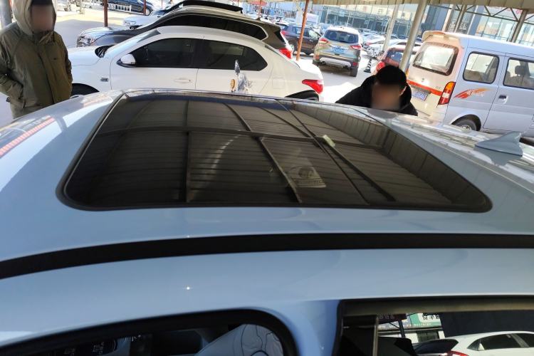 Used ORA Good Cat 2023 401 km Standard Range Prestige Version Lithium Iron Phosphate
