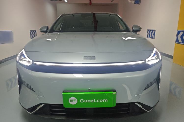 Used  L6 2025 EM-i 140km Starship Edition