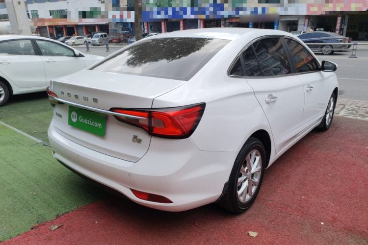 Used Roewe i5 2019 1.5L Automatic 4G Connected Langyue Edition
