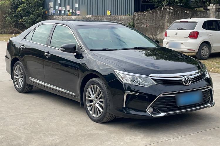 Used Toyota Camry 2016 2.5G 10th Anniversary Deluxe Navigation Edition
