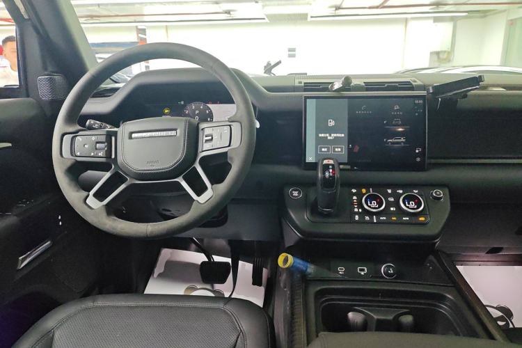 Used Land Rover Defender 2023 110 3.0T P400 Dark Edition
