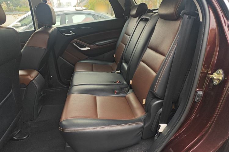 Used JMC Yusheng S350 2016 2.0T Automatic Two-Wheel Drive Gasoline Ultra-Luxury 5-Seater
