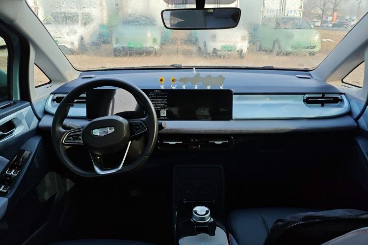 Used Geometry E Firefly 2022 401 km Linglong Tiger 4 Seats