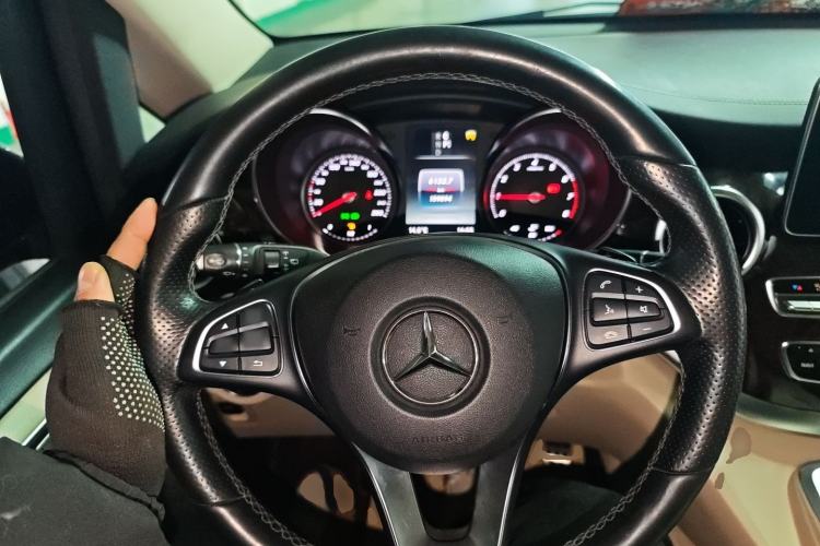 Used Mercedes-Benz V-Class 2018 V 260 L Prestige Extended Version China VI