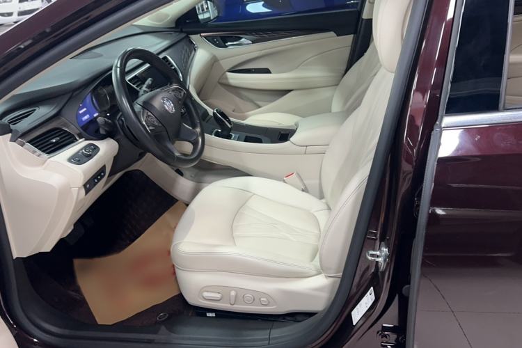 Used Buick LaCrosse 2021 Avenir Avia First-Edition Model
