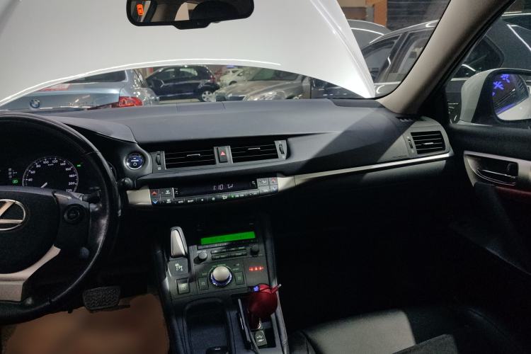 Used Lexus CT 2017 CT200h Elite Edition Monotone China VI
