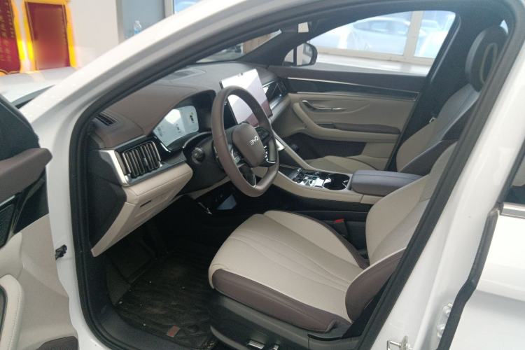 Used BYD Song PLUS New Energy 2025 DM-i Smart Drive 112KM Prestige Model