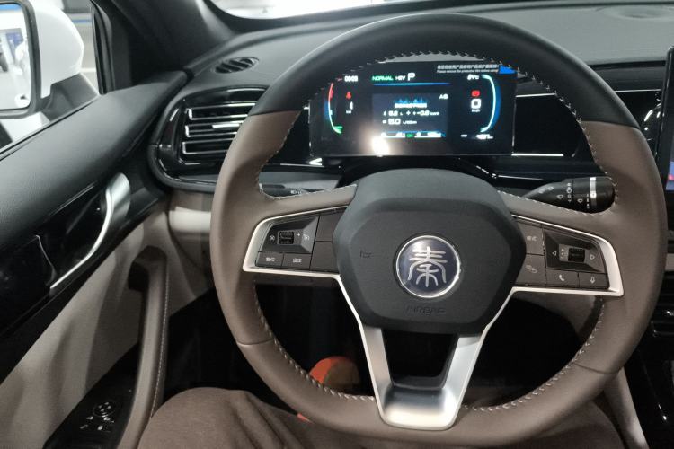 Used BYD Qin PLUS 2024 HONOR Edition DM-i 55KM Leading Model
