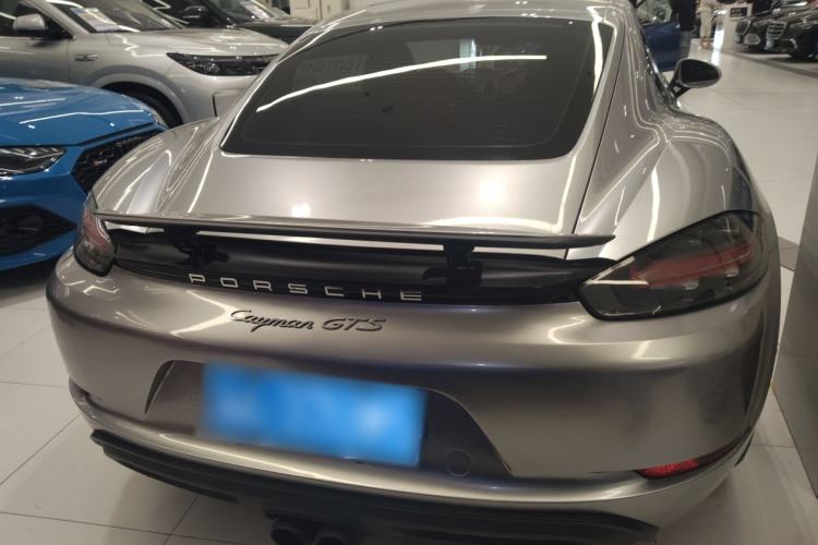 Used Porsche 718 2016 Cayman 2.0T
