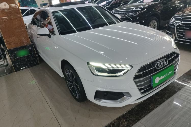 Used Audi A4L 2022 40 TFSI Stylish and Elegant Edition
