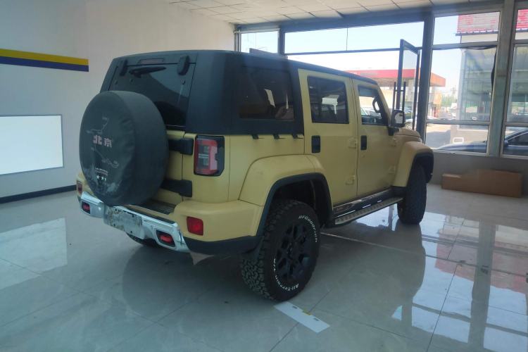 Used Beijing Auto BJ40 2019 2.3T Automatic Four-Wheel Drive Ring the Tower Champion Edition China VI
