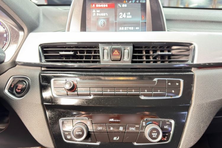 Used BMW X1 2019 sDrive18Li Fashion Model