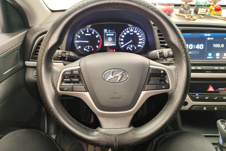 Used Hyundai Elantra 2016 1.6L Automatic ZhiXuan – Elite Version
