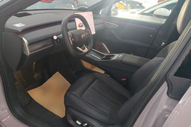 Used ONVO L60 2024 60 kWh All-Wheel Drive
