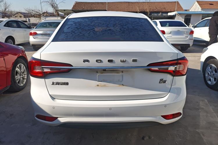 Used Roewe i5 2020 1.5L Manual 4G Connect Luxury Edition