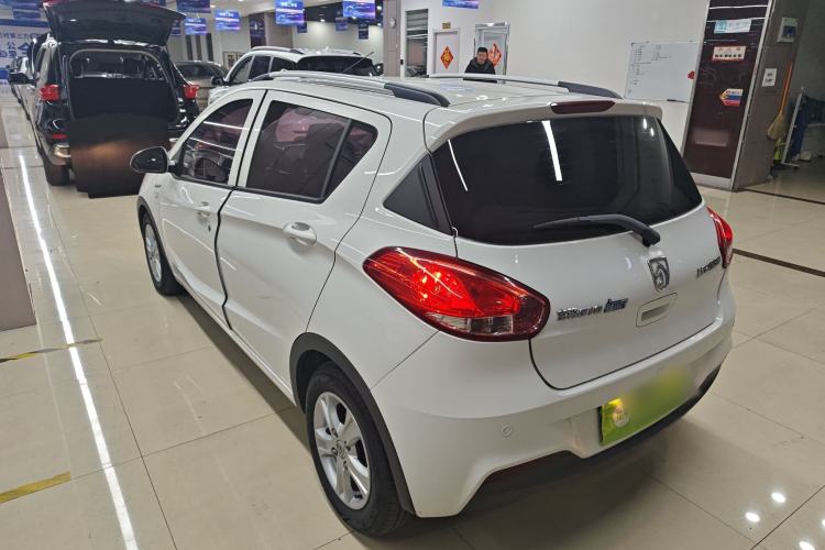 Used Baojun 310 2017 1.5L Automatic Fashion Model
