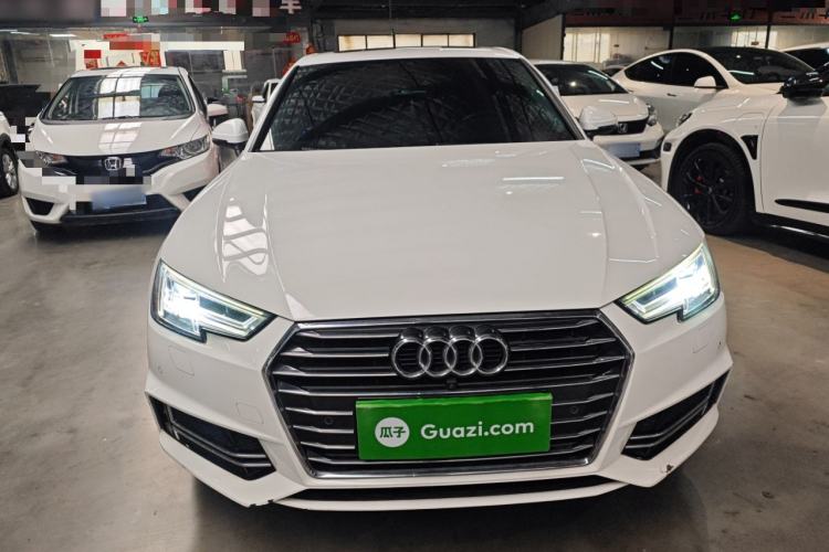 Used Audi A4L 2019 40 TFSI Ambition China VI