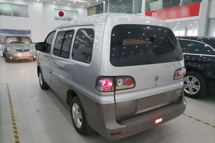 Used FORTHING Lingzhi 2015 M3 1.6L 7-Seater Standard Model
