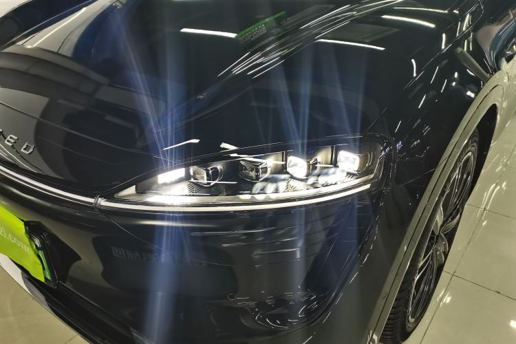 Used Hima Luxeed R7 2025 Range-Extended Version 251 km Max
