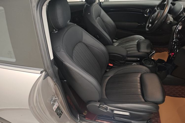 Used  MINI 2022 2.0T COOPER S Artist