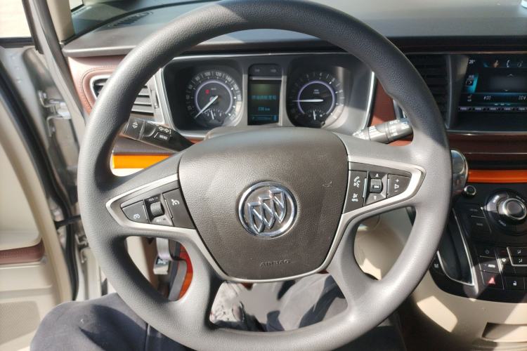 Used Buick GL8 2018 28T Comfort Model China VI Standard
