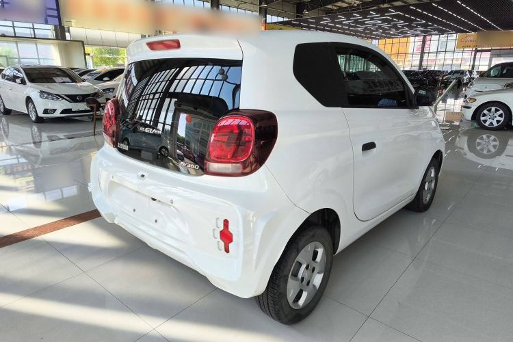 Used Roewe Clever 2021 302 km New Four-Seater Super-Efficient Version
