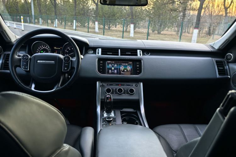 Used Land Rover Range Rover Sport 2014 3.0 SC V6 HSE
